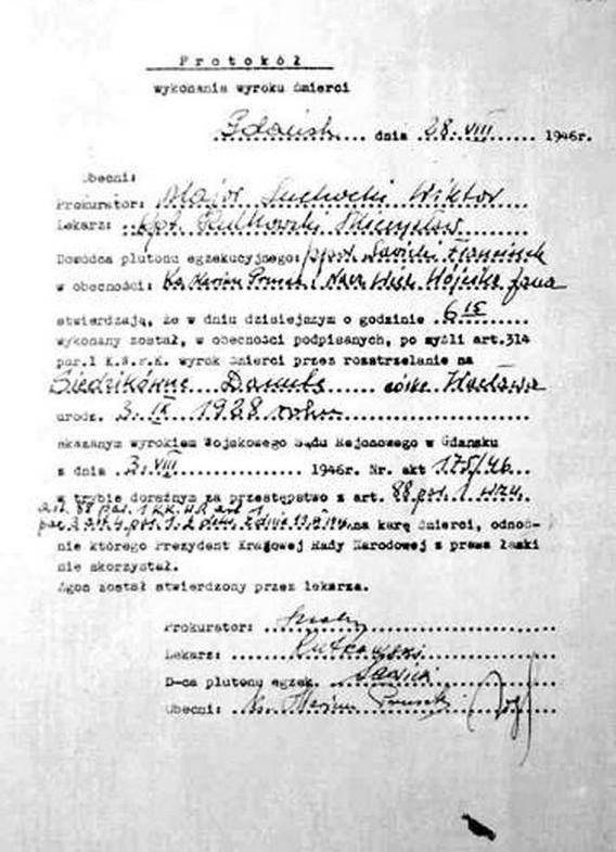 Rankiem 28 VIII 1946 roku z celi w gdańskim więzieniu wyprowadzono 17-letnią dziewczynę. Odczytano wyrok, "śmierć przez rozstrze 3