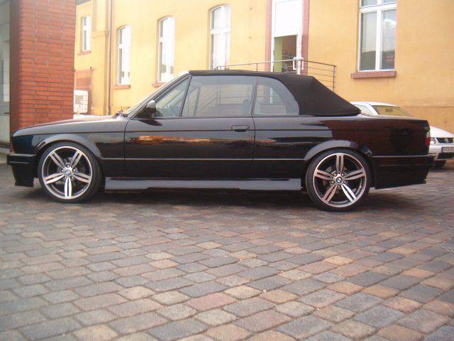 BMW e30 57