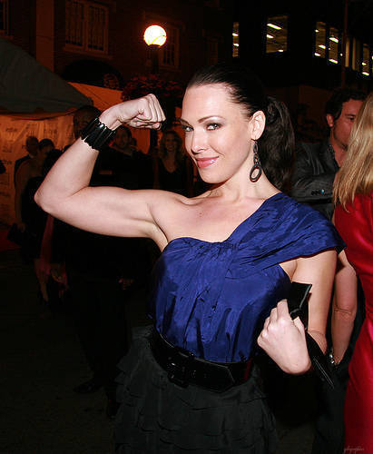 Image Hosted by UploadHouse.com