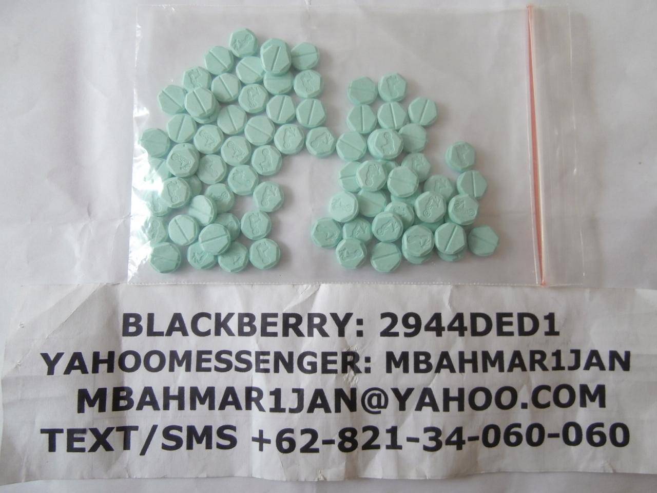 http://img2.uploadhouse.com/fileuploads/19271/19271652aa45ef55d69f7a8fa38cedbee3b78b48.jpg