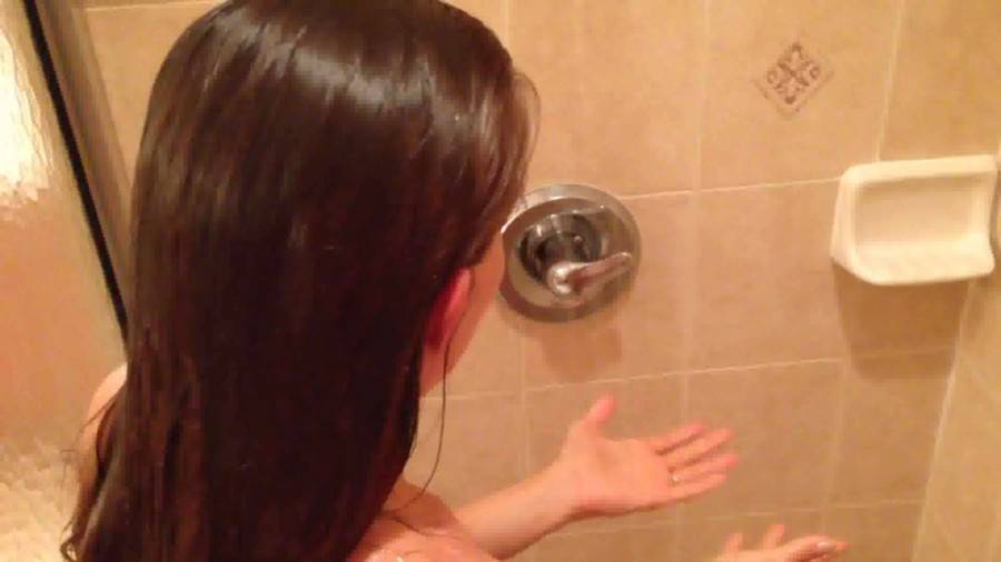 LeluLove 14 10 05 POV Shower Hairwashing Hairjob 1080p