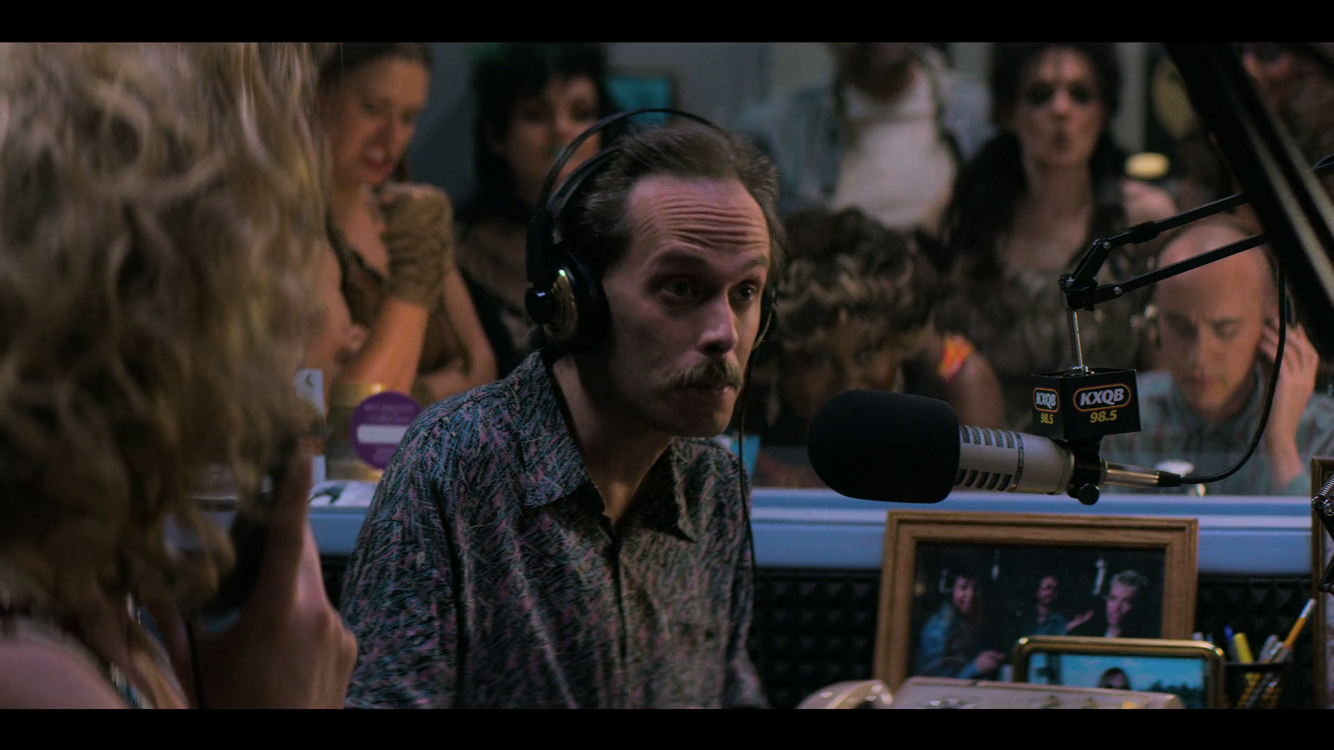GLOW S02E10 iNTERNAL 1080p WEB x264-STRiFE GLOW S02E10 iNTERNAL 1080p WEB x264-STRiFE