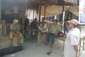 Trauma, Warga Lambou Kab. Madina masih Mengungsi 5482732760cb62ed99a4c0651a1cb5bb010be6b Trauma, Warga Lambou Kab. Madina masih Mengungsi