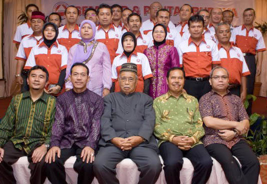 Meriahkan Tahun Baru 2011 di Tapsel IKAPSI Bakal Helat Festival Band & Pesta Rakyat 724533229256eb1a22f953919fd513061b39150 Meriahkan Tahun Baru 2011 di Tapsel IKAPSI Bakal Helat Festival Band & Pesta Rakyat